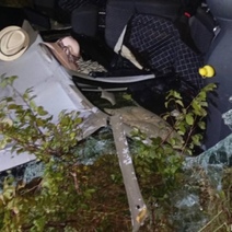 В Тюльганском районе из покорёженного автомобиля спасатели доставали водителя