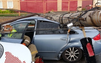 Оглядывайтесь: в мэрии признались, что в Оренбурге есть ограниченно годные и аварийные опоры контактной сети