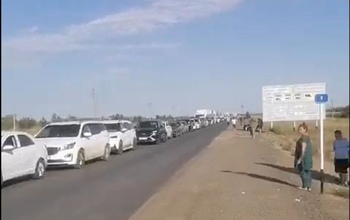 5 километров пробки и 15 часов ожидания: на КПП «Сагарчин» в сторону России ужасно долгий досмотр