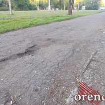 В Оренбурге капремонт улиц проводят в своём фирменном стиле, «забывая» про тротуары?