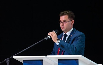 И.о. министра здравоохранения Оренбуржья Андрей Шатилов отмечает 50-летие