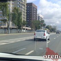 В Оренбурге проспект Гагарина местами «расширили» краской на целую полосу