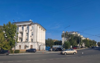 В Оренбурге автомобиль Chevrolet Lacetti сбил женщину, переходившую проезжую часть в неположенном месте