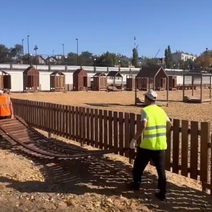 В Оренбурге разбирают городской пляж