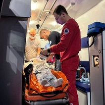 Доктора из Москвы и Оренбурга спасли находившуюся в тяжелом состоянии школьницу