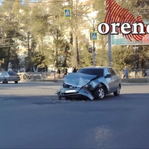 В Оренбурге дорогу не поделили ВАЗ и ПАЗ