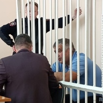 В Новотроицке после работы силовиков в администрации перед судом предстал чиновник