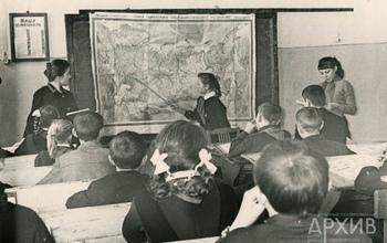 Погрузимся в школьную атмосферу 1950–1960-х годов Оренбуржья