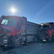 Смертельное ДТП под Кувандыком: большегруз въехал в вышедший из строя грузовик