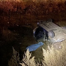 Пожилой водитель в Оренбурге съехал в кювет и погиб на месте