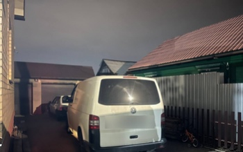 В Оренбурге покатившийся автомобиль задавил четырехлетнего ребёнка (18+) 