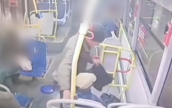 В Оренбурге задержали мужчину, укравшего сумку у водителя автобуса