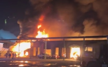 В Бузулуке ночью сгорел гаражный комплекс