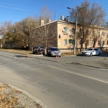 В Новотроицке два пенсионера не смогли разъехаться на дороге