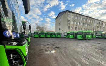 Покупали вместе с водителями? В Оренбург прибыла партия новых автобусов SIMAZ