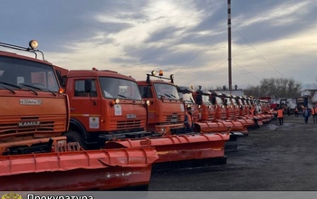 Коммунальщики Оренбурга встречают зиму в режиме ручного управления