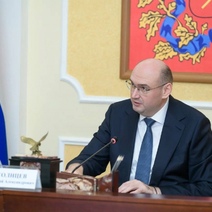 Согласно национальному рейтингу губернаторов, Евгений Солнцев – середнячок среди глав регионов