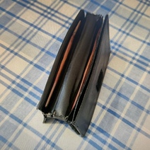 В Орске у пенсионера из кошелька 