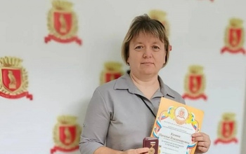 Педагог из Оренбурга Наталья Козина удостоена двух высоких наград за вклад в образование 