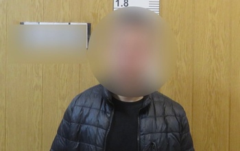 В Оренбурге мужчина порезал в такси своего друга