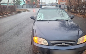 В Оренбурге переходившая дорогу на красный свет женщина угодила под колеса авто