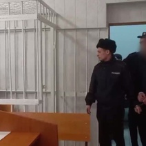 В Сорочинске мужчина, до смерти забивший в гостях знакомого табуретом, выслушал приговор (18+)