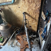 В Орске из-за возгорания паров спирта от самогонного аппарата серьезно пострадал 39-летний мужчина