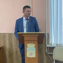 Депутаты поддержали решение Андрея Нижегородова уйти с поста главы Медногорска