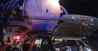 В Сорочинске погиб водитель легкового автомобиля после столкновения с автоцистерной