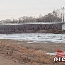 В Оренбурге на реке Урал можно полюбоваться красивым ледоставом