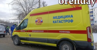 Сбитого на проспекте Дзержинского в Оренбурге пешехода госпитализировали