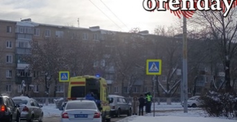 В Оренбурге пешехода сбила легковушка на переходе на проспекте Дзержинского