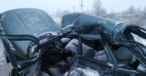 В смертельном ДТП под Оренбургом погиб водитель легковушки