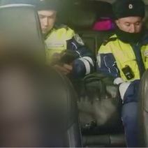 Жительница Оренбуржья честно рассказала полицейским что именно пила до того, как села за руль