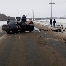 В Пономаревском районе при столкновении автомобилей ВАЗ и Nissan пострадали два человека
