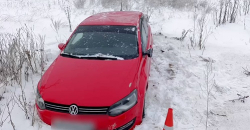 Под Кувандыком пенсионер за рулем Volkswagen Polo слетел в кювет