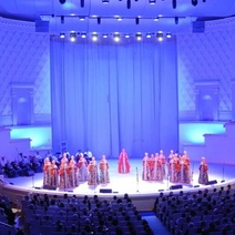 Проработавшую более 40 лет артистку Оренбургской областной филармонии обделили премиями