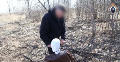 В Оренбурге приговор выслушал местный житель, убивший 23 года назад зятя в лесу, а после занимавшийся его поиском (18+)