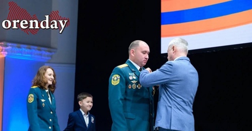 Лучших спасателей Оренбуржья наградили государственными наградами