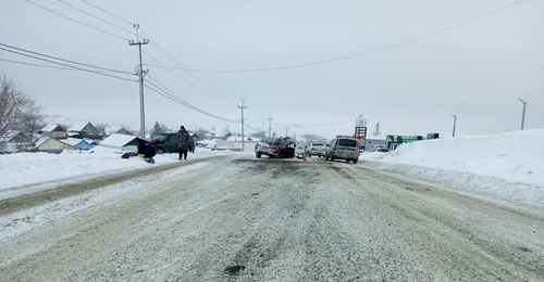 В Медногорске при столкновении двух ВАЗов пострадали два человека