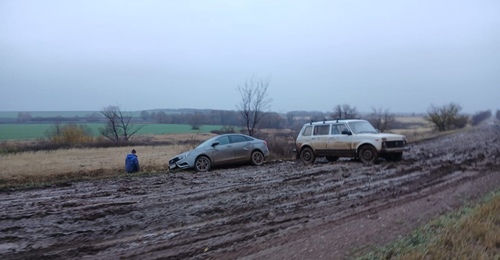 Жителям Асекеевского района не помогли обращения в Генпрокуратуру и к губернатору с просьбой отремонтировать дорогу
