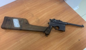 Раритетный "Маузер" на границе с Оренбуржьем изъяли казахстанские пограничники