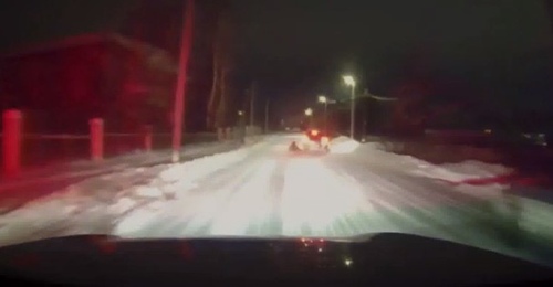 В Бугуруслане наказали водителя автомобиля, катающего на тюбинге пассажира