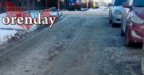 Смертельно опасная ловушка на проспекте Братьев Коростелевых: жители Оренбурга зачастую вынуждены сами «воевать» с открытыми люками