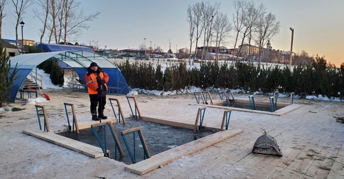 В Оренбурге почти готова Крещенская купель с двумя иорданями