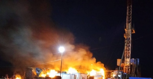 В Новосергиевском районе во время пожара на буровой установке погиб водитель КамАЗа