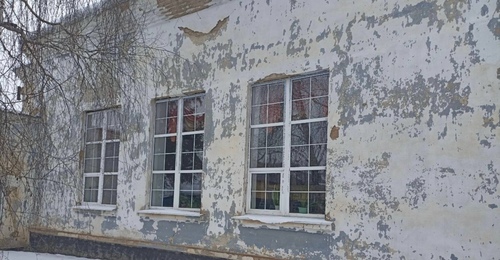 В Асекеевском районе дети учатся искусству в ужасных условиях