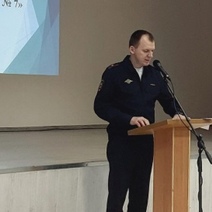 В Оренбурге за взятку задержали замначальника отдела по вопросам миграции