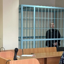 В Оренбурге местный житель порезал возле подъезда мужчину