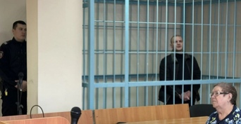 В Оренбурге местный житель порезал возле подъезда мужчину